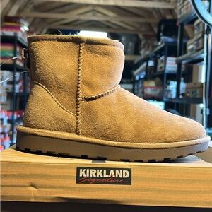 Kirkland Signature Light Brown Suede Footwear